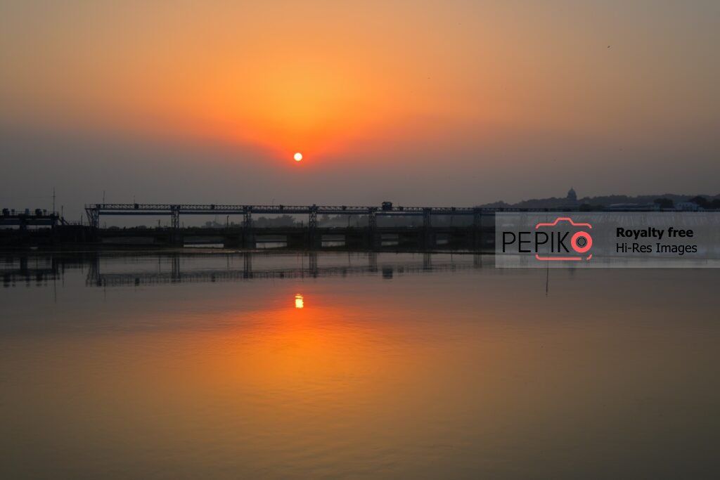 
									Orange sky in the evening at time of sun set